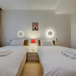 Vista Laguna, Harbour View With A Terrace 아파트 *
