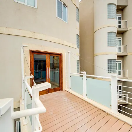Vista Laguna - Harbour View - Private Jacuzzi *