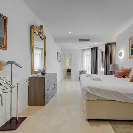 Apartamento Vista Laguna - Harbour View - Private Jacuzzi *