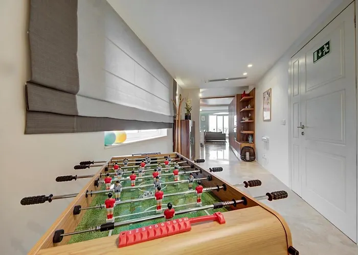 Vista Laguna, Harbour View With A Terrace Apartamento Ghajnsielem