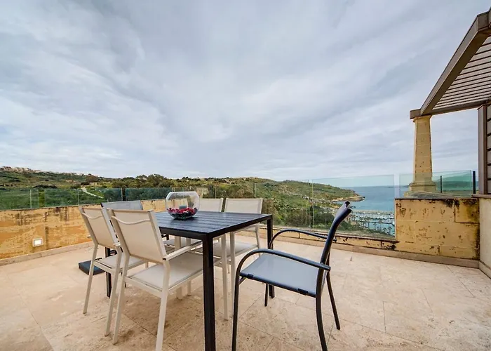 Vista Laguna, Harbour View With A Terrace * Ghajnsielem