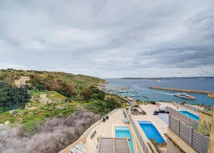 Vista Laguna, Harbour View With A Terrace *