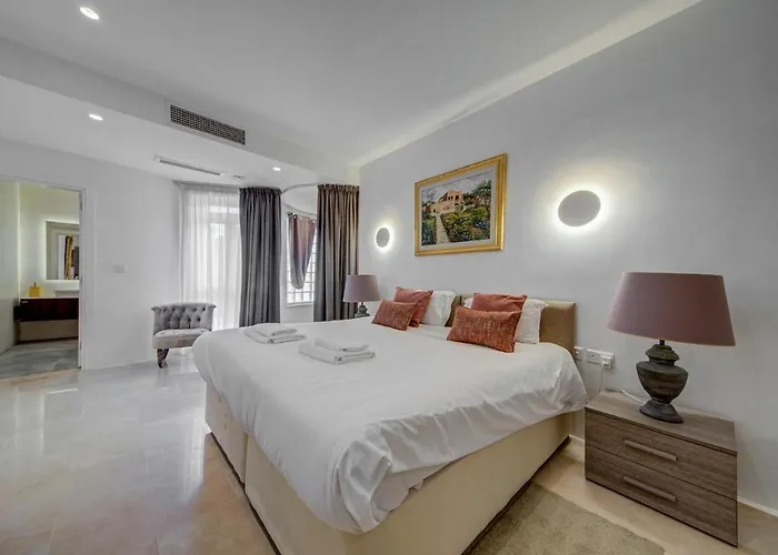 Apartamento Vista Laguna, Harbour View With A Terrace