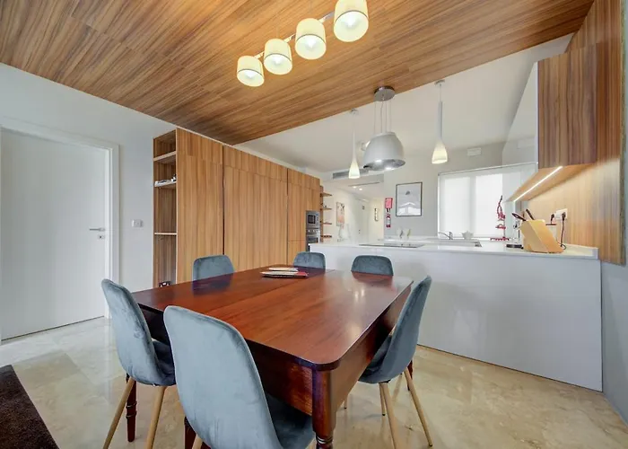 Vista Laguna, Harbour View With A Terrace Ghajnsielem