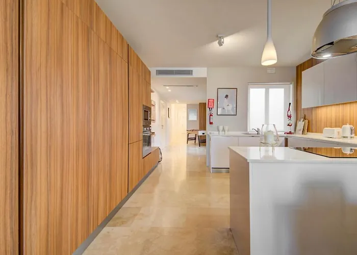 Apartamento Vista Laguna, Harbour View With A Terrace