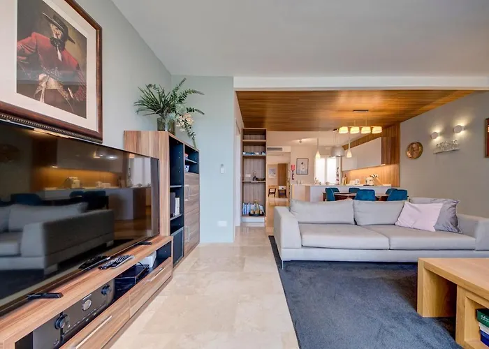 Vista Laguna, Harbour View With A Terrace Apartamento Ghajnsielem