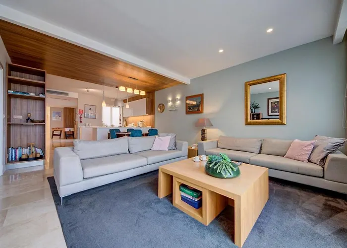 Apartamento Vista Laguna, Harbour View With A Terrace